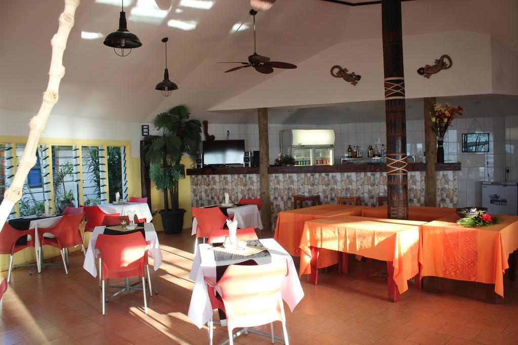 Le Uaina Beach Resort Faleapuna Esterno foto