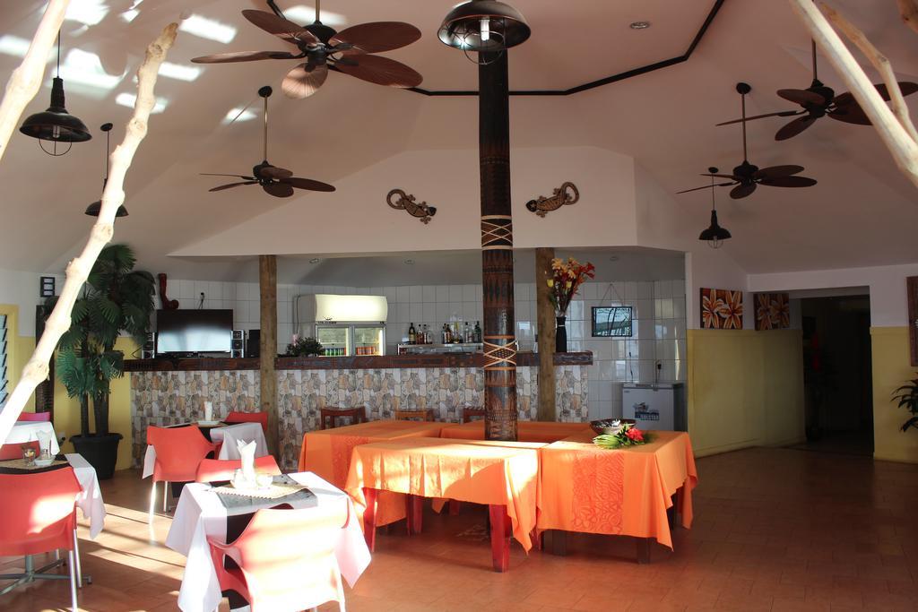 Le Uaina Beach Resort Faleapuna Esterno foto
