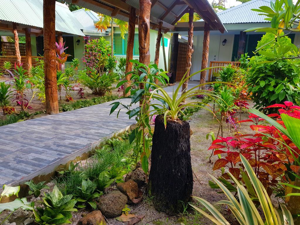 Le Uaina Beach Resort Faleapuna Esterno foto