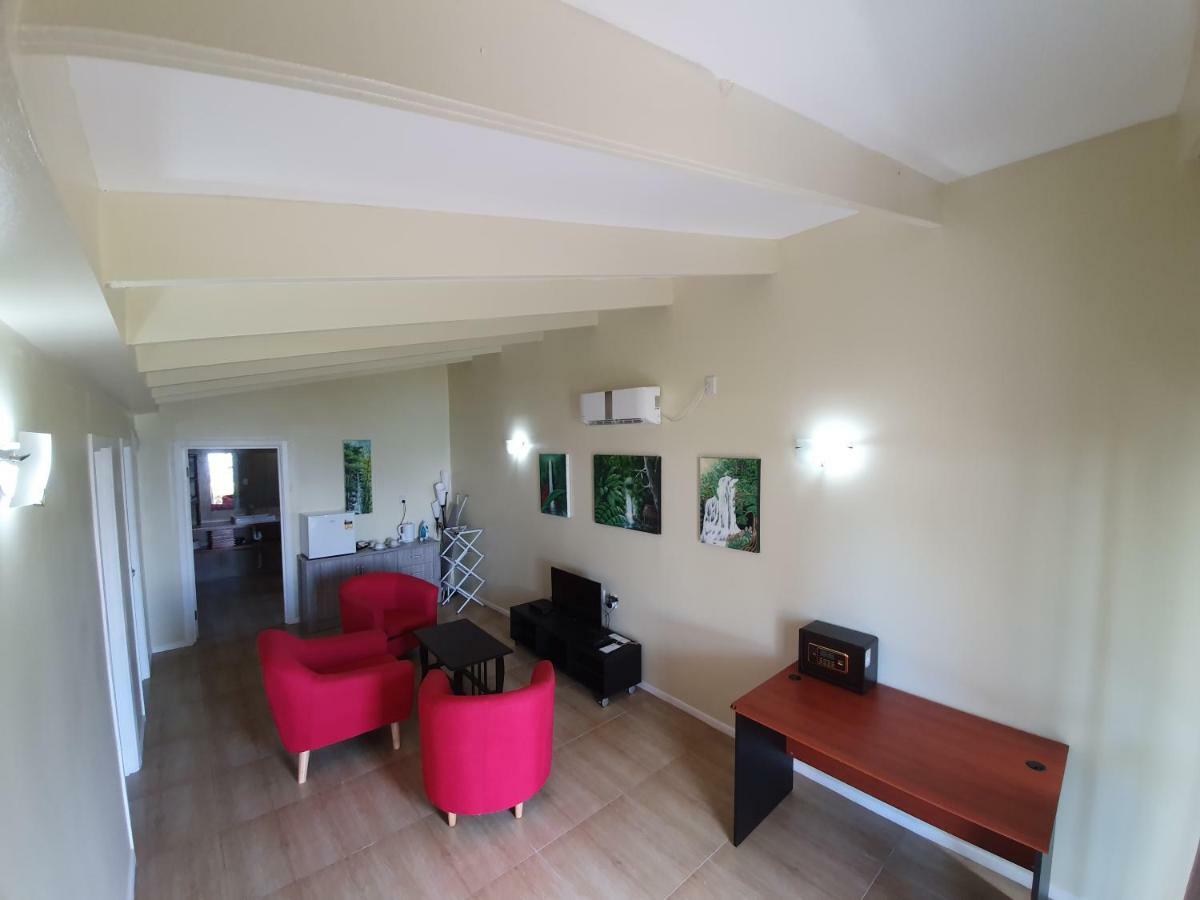 Le Uaina Beach Resort Faleapuna Esterno foto